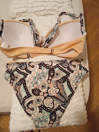 Bikini diseño muy favorecedor.