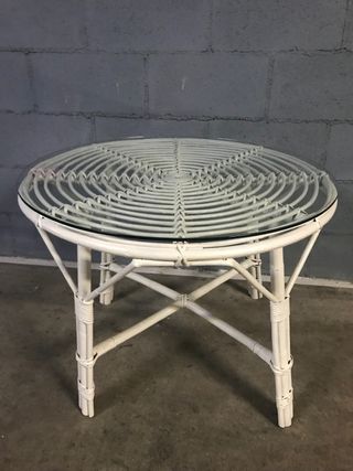 Mesa para jardín con cristal
