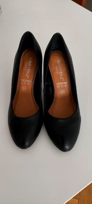 Boaatos zapatos de salón, sin estrenar