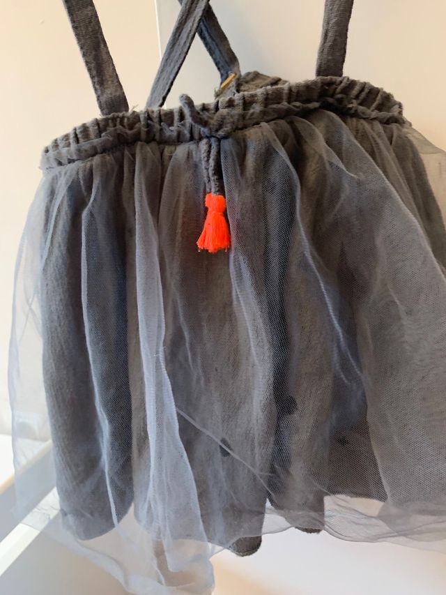 Falda de tul con tirantes para niña.Talla 2/3 años