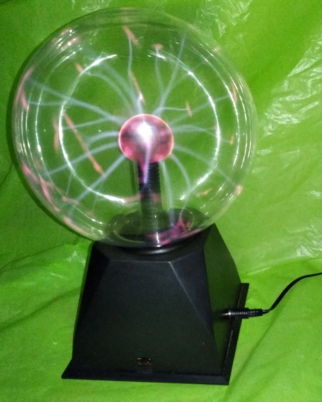 BOLA DE PLASMA CON CAJA