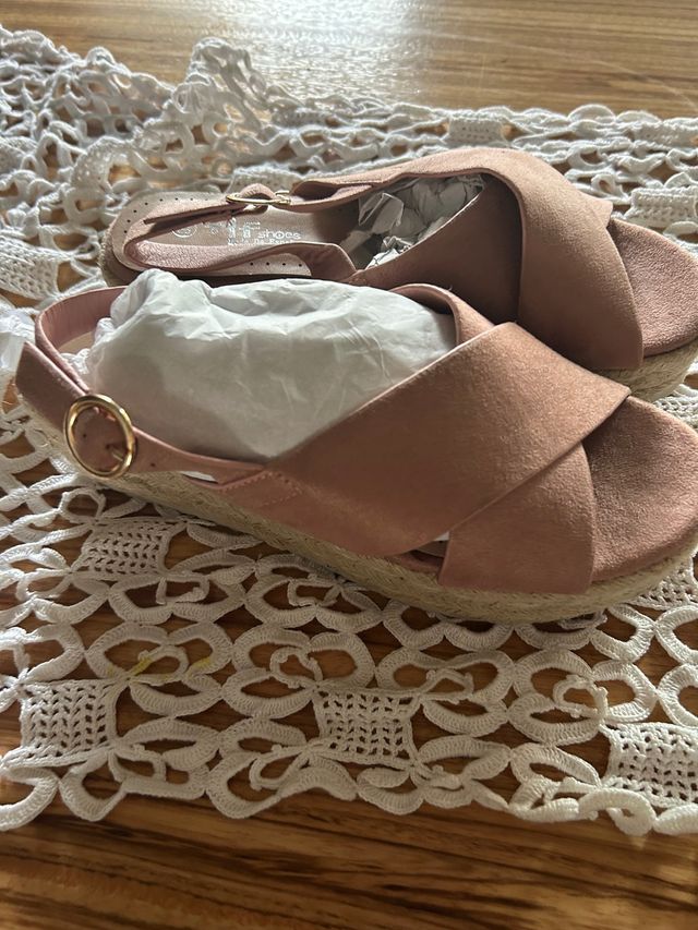 sandalias de Antelina Rosas