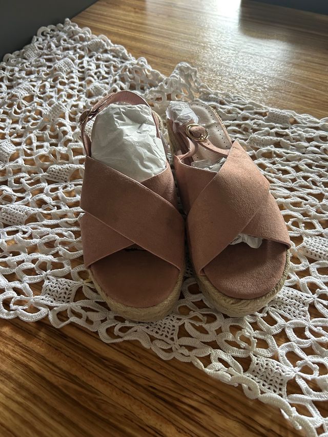 sandalias de Antelina Rosas