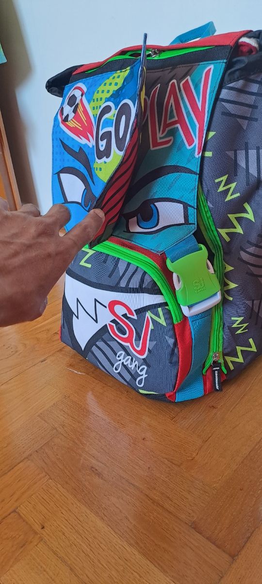 zaino 🎒 da scuola 