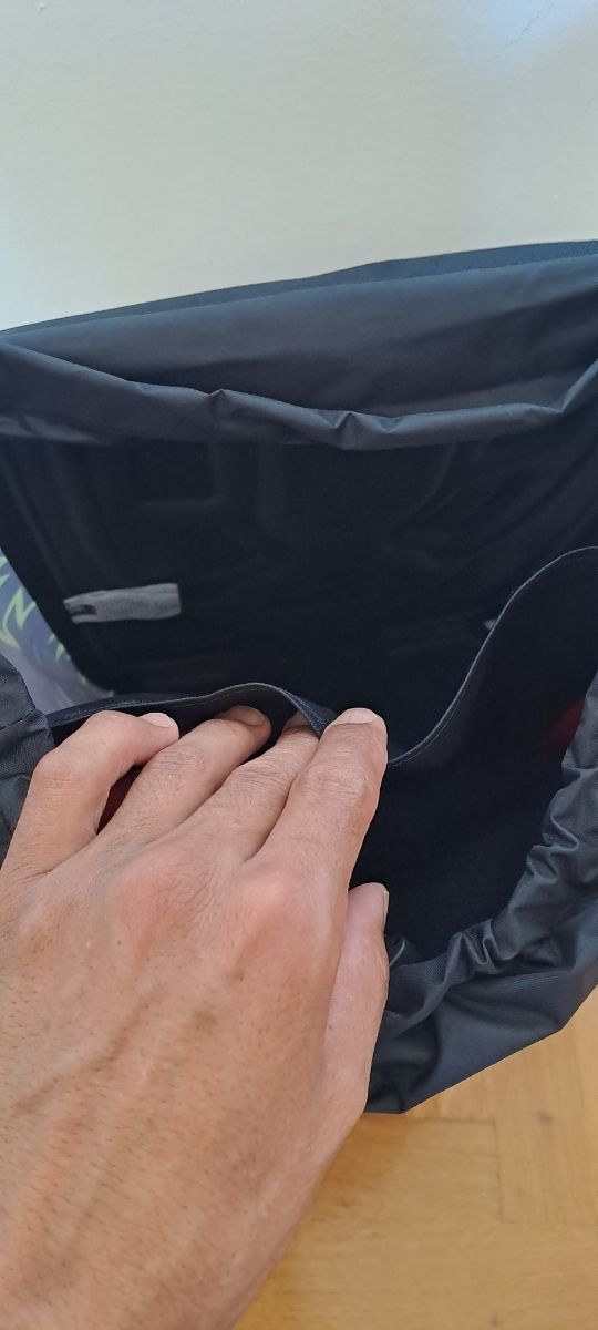 zaino 🎒 da scuola 