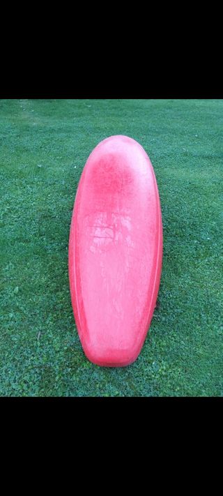 Se vende kayak de aguas bravas Wave Sport.