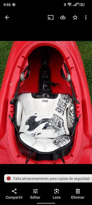 Se vende kayak de aguas bravas Wave Sport.