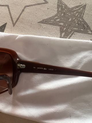 Gafas de sol lacoste, Chanel y Rayban