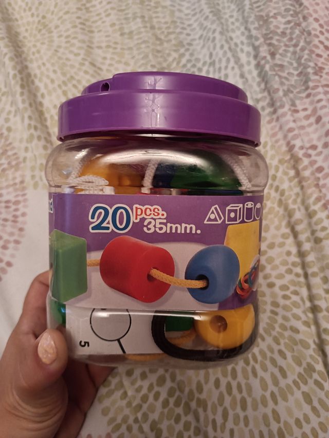 Piezas para ensartar