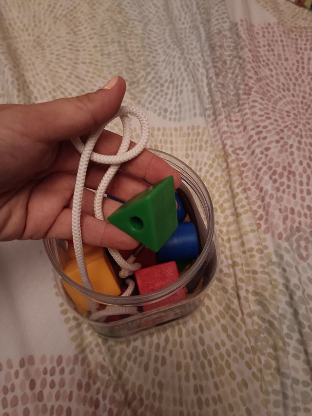 Piezas para ensartar