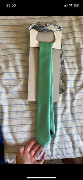 Corbata celeste