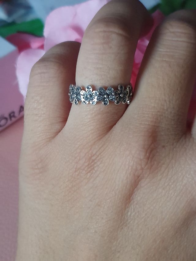 Anillo ramo de margaritas