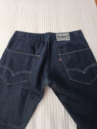 Pantalon vaquero.