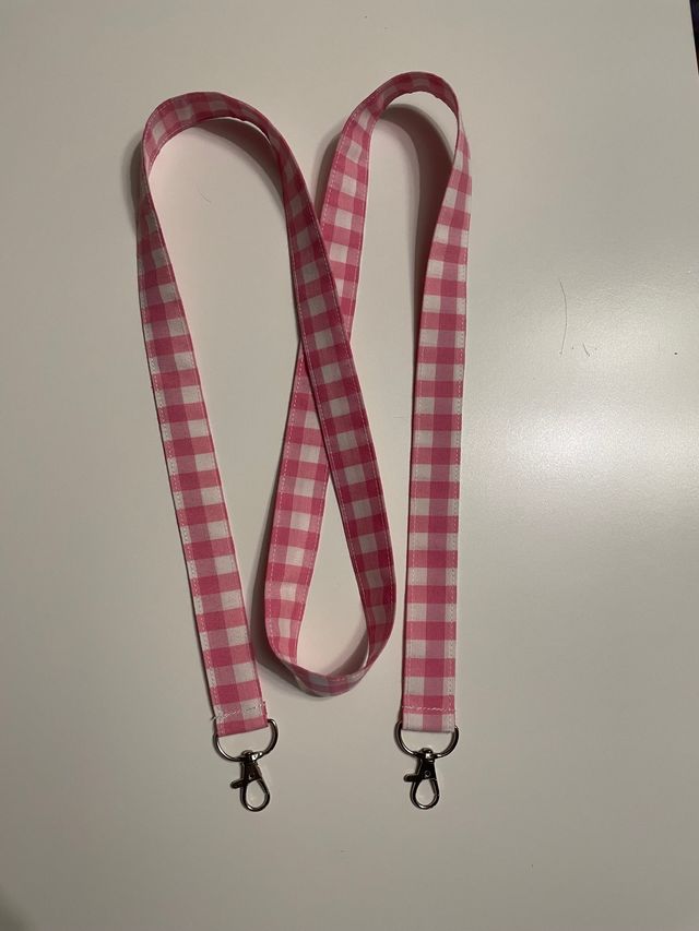 Cuelgamovil Vichy Style