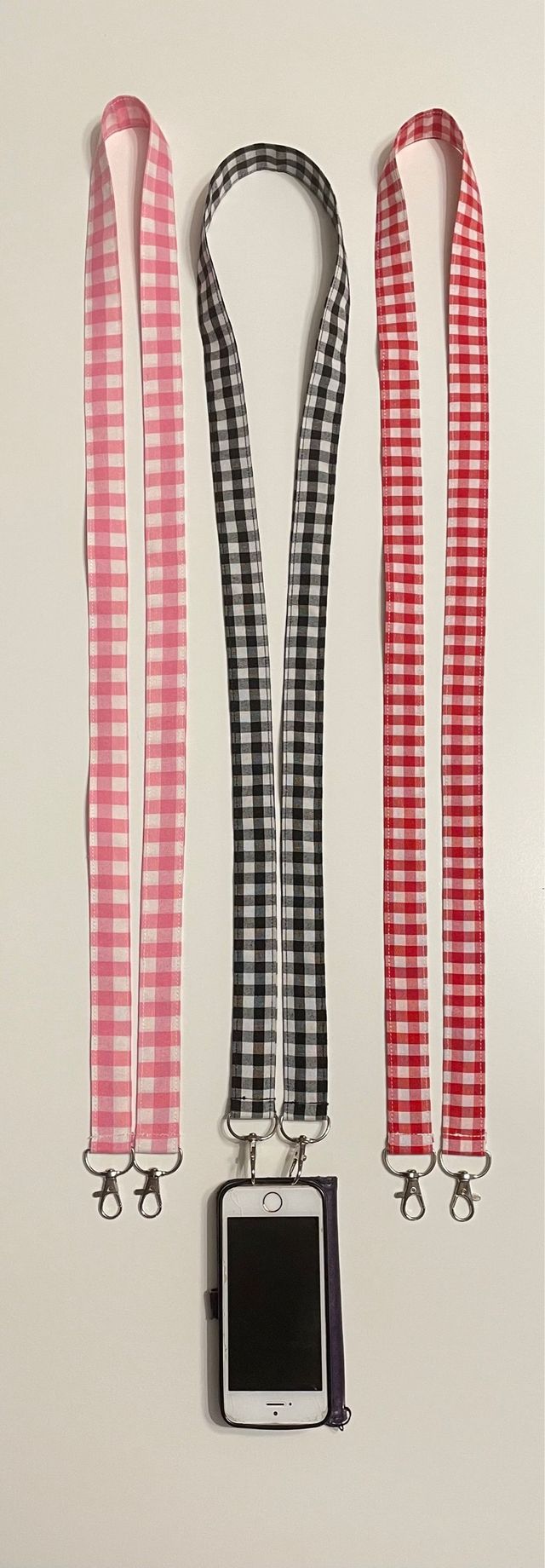 Cuelgamovil Vichy Style