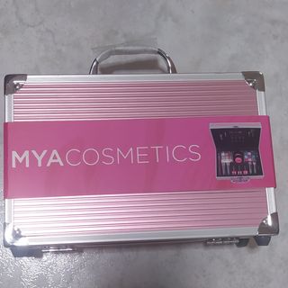 Caja maquillaje Mya