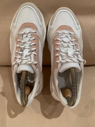 PIMKIE SNEAKERS 37