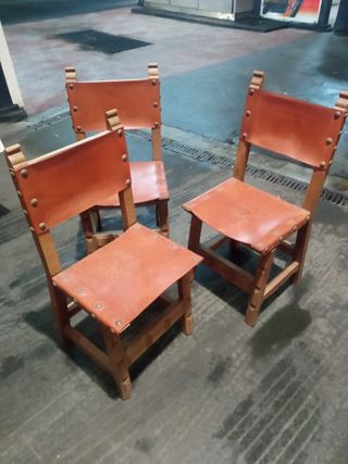3 sillas antiguas madera y cuero