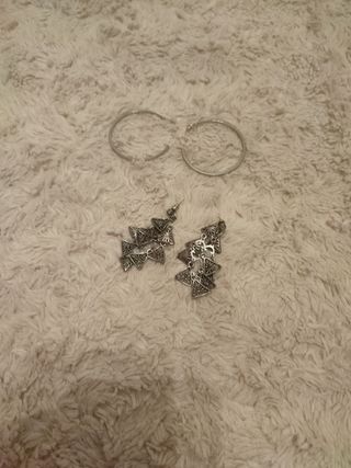 dos pares pendientes