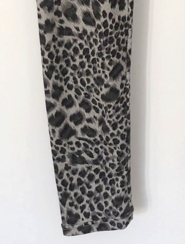 Leggins Leopardo Gris Talla S