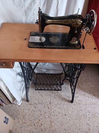 Máquina de cosir SINGER