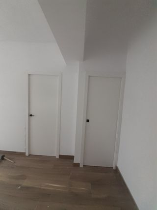 Mamparas, puertas y armarios