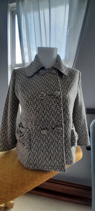 Chaqueta corta Adolfo dominguez 