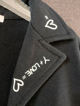 Giacca corta con con voulan per bimbe