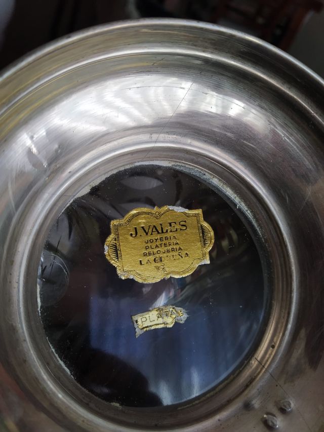 Jarrón de cristal y plata