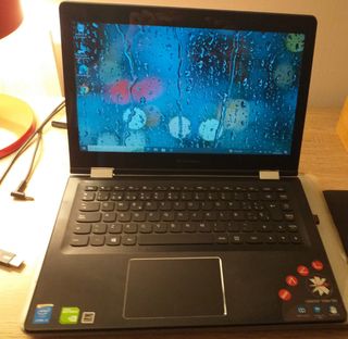 Portátil Lenovo Yoga 500