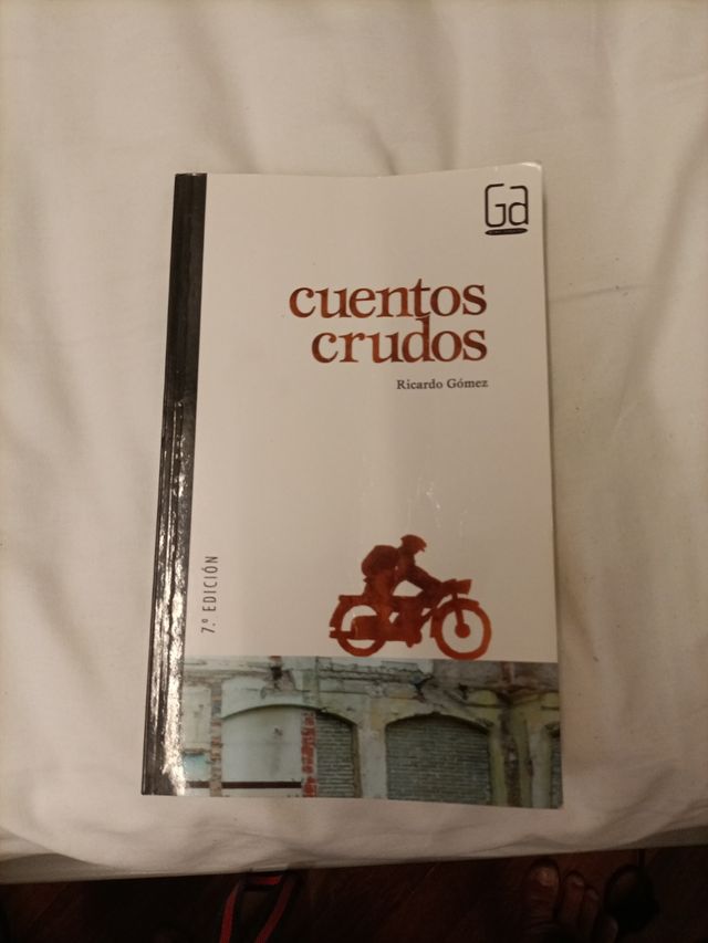 LIBRO DE LECTURA "Cuentos crudos"