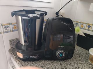 Robot de cocina Cecotec Mambo + vaporera.