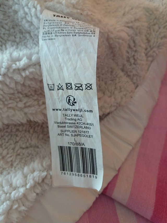 Giubbotto con cappuccio per ragazza