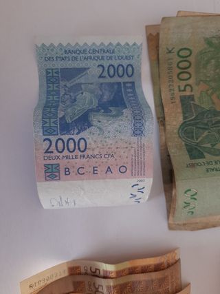 BILLETES FRANCS CFA