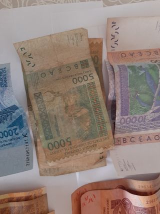 BILLETES FRANCS CFA