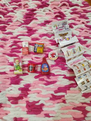Mini brands