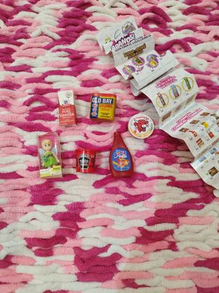 Mini brands