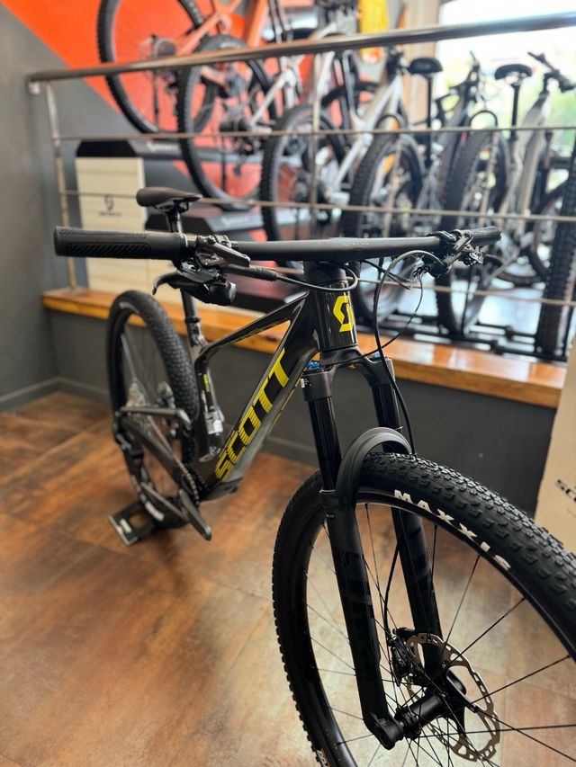 SCOTT SPARK RC TEAM ISSUE