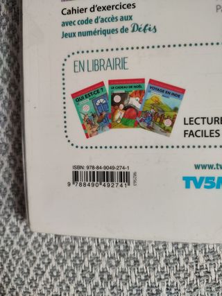 Vendo libros de francés 5 primaria