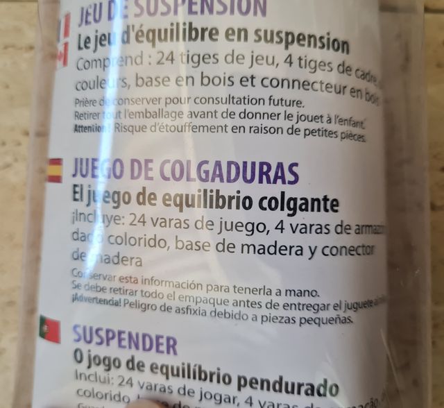 JUEGO DE COLGADURAS
