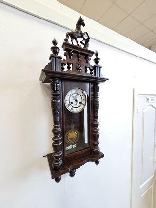Orologio antico a corda