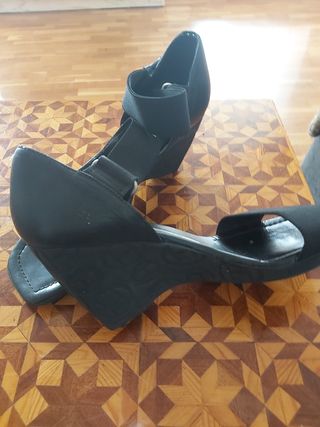 Zapatos de verano HISPANITAS