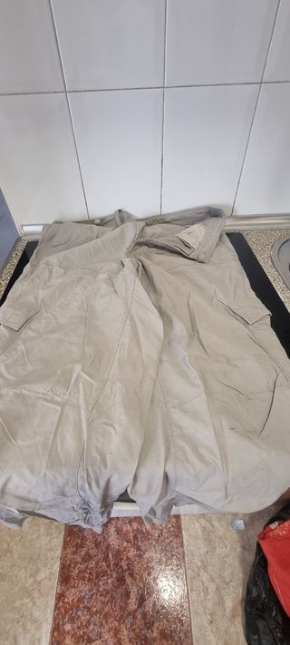 PANTALON CORTO O BERMUDAS