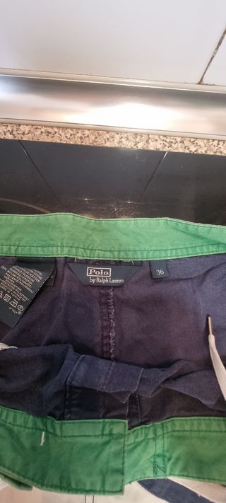 PANTALON CORTO O BERMUDAS