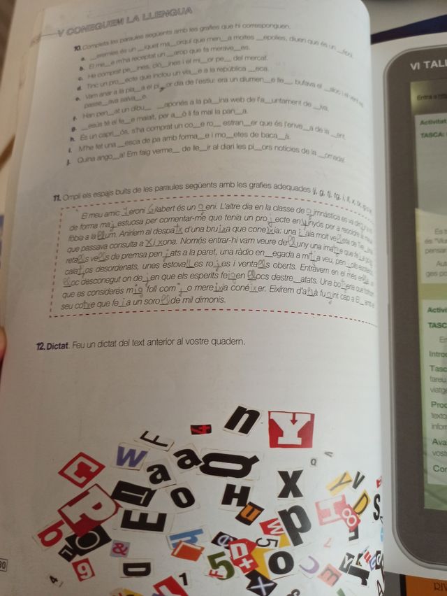 Libro Valenciano 3ESO. Editorial Marfil