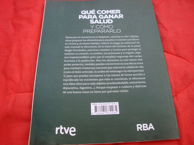 Dos libros sobre ensaladas y cocina sana