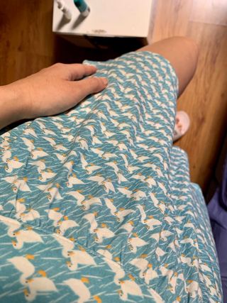 Falda vuelo diseño patos de Kling