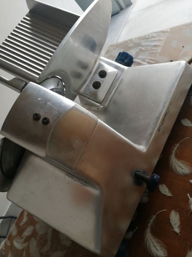 Máquina cortar fiambre profesional