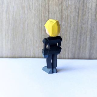 Figura Lowpoly Elena Final fantasy 7