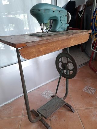 máquina de coser juguete